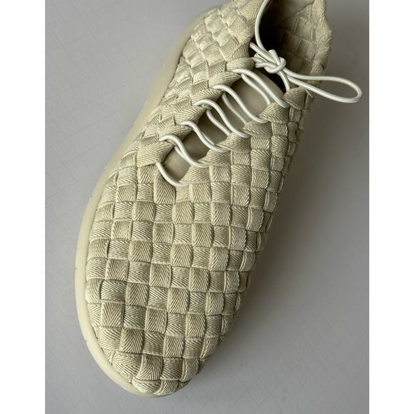 Bottega Veneta Tech Knit Stretch Sea Salt Sneakers 8 US (41) 651306 NIB $1300 main image 16